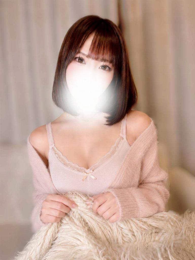 小春あや