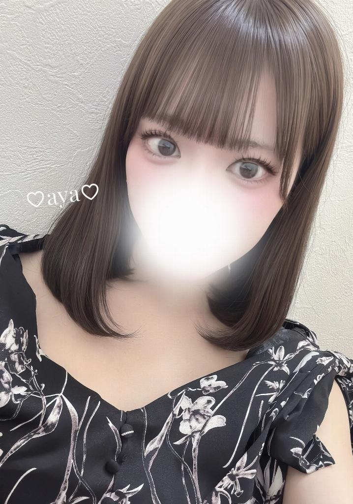 小春あや